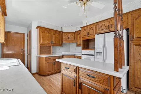 13 Bertone Dr, Schenectady, NY 12306 photo 13