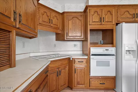 13 Bertone Dr, Schenectady, NY 12306 photo 15