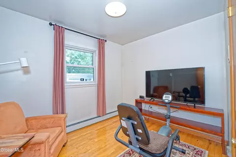 148 Oregon Ave, Schenectady, NY 12304 photo 21