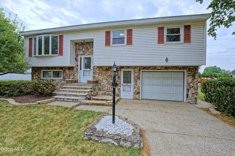 148 Oregon Ave, Schenectady, NY 12304