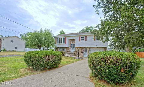 148 Oregon Ave, Schenectady, NY 12304 photo 5