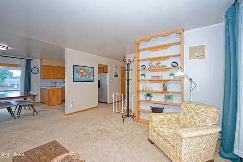 148 Oregon Ave, Schenectady, NY 12304 photo 12