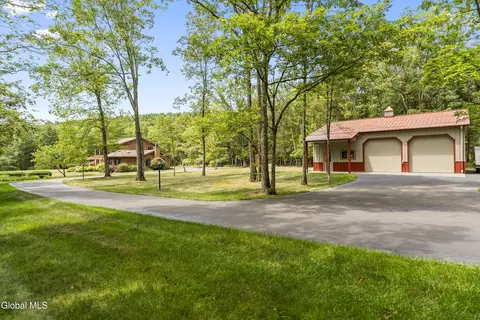 446 Copeland Hill Rd, Coeymans Hollow, NY 12046