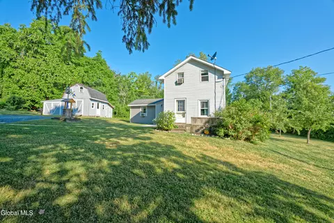 400450 Mabie Ln, Schenectady, NY 12306