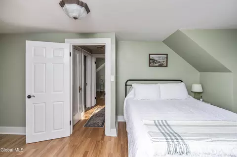 Bedroom - 4 Albright Pl, Delmar, NY 12054 photo 2 of 6