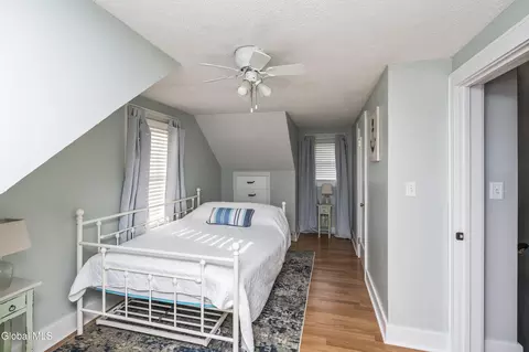 Bedroom - 4 Albright Pl, Delmar, NY 12054 photo 4 of 6