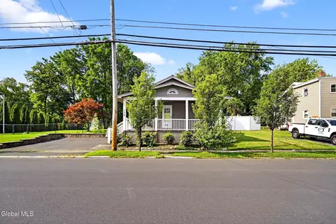 179 Vliet Blvd, Cohoes, NY 12047