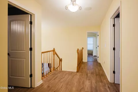 Entry Way - 2 Amanda Way, Niskayuna, NY 12309 photo 6 of 6