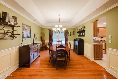 Dining - 2 Amanda Way, Niskayuna, NY 12309 photo 1 of 3