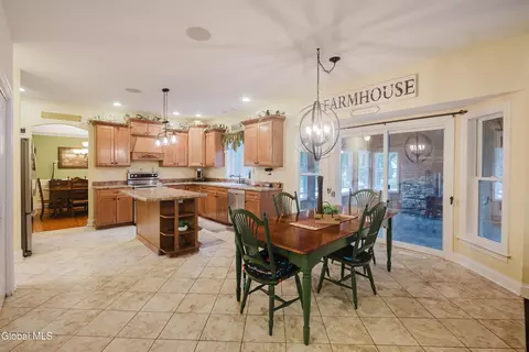 Other - 2 Amanda Way, Niskayuna, NY 12309 photo 3 of 17