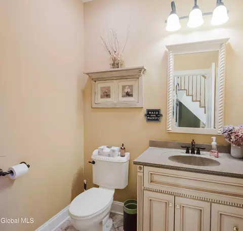 Bath - 2 Amanda Way, Niskayuna, NY 12309 photo 1 of 4