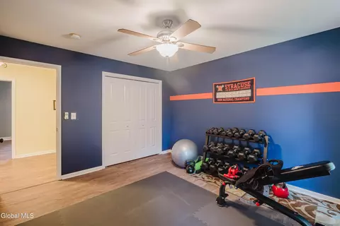 Bedroom - 2 Amanda Way, Niskayuna, NY 12309 photo 4 of 5