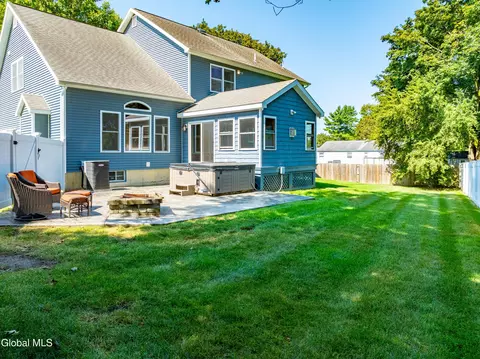 Exterior - 2 Amanda Way, Niskayuna, NY 12309 photo 9 of 12
