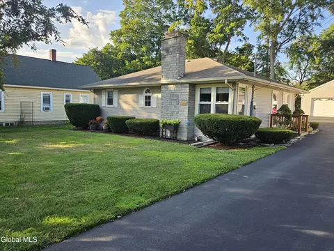 210 Main St, Middleburgh, NY 12122 photo 4