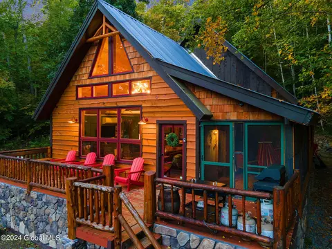 376 W Hague Rd, Hague, NY 12836