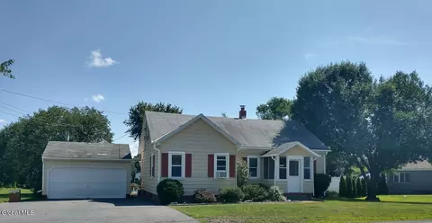 3668 Burgoyne Ave, Hudson Falls, NY 12839