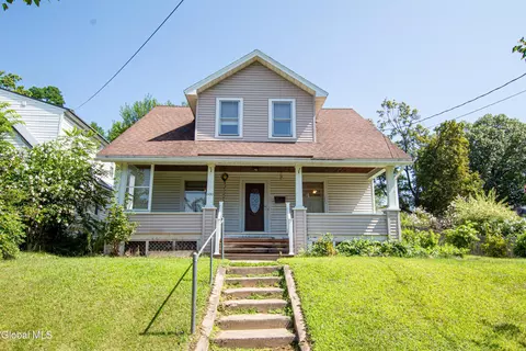 530 Mohawk Ave, Scotia, NY 12302