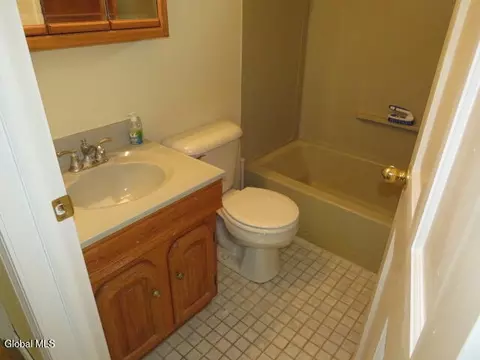 2061 Ridge Rd, Glenville, NY 12302 photo 12