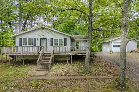 303 5 Mile Woods Rd, Catskill, NY 12414