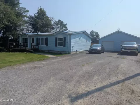 114 S Dons Folly Rd, Saint Johnsville, NY 13452