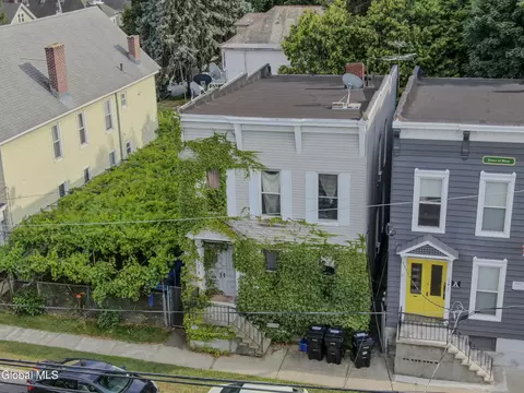 1213 Jacob St, Troy, NY 12180
