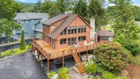 11 Anchorage Rd, Bolton Landing, NY 12814