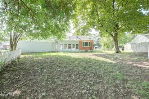 Exterior - 2650 3rd Ave, Schenectady, NY 12303 photo 8 of 14