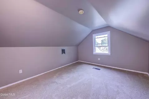 Bedroom - 2650 3rd Ave, Schenectady, NY 12303 photo 7 of 11