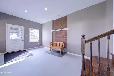 Entry Way - 2650 3rd Ave, Schenectady, NY 12303 photo 1 of 6