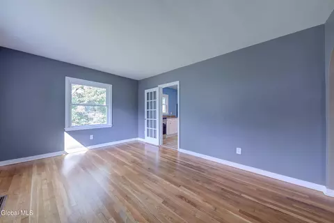 Living - 2650 3rd Ave, Schenectady, NY 12303 photo 2 of 3