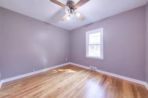 Bedroom - 2650 3rd Ave, Schenectady, NY 12303 photo 5 of 11
