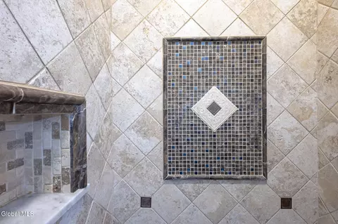 Bath - 534 Ridge Rd, Schenectady, NY 12302 photo 6 of 15