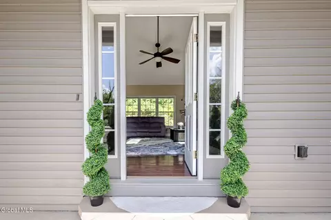 Entry Way - 534 Ridge Rd, Schenectady, NY 12302 photo 1 of 6