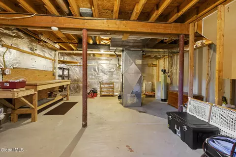 19 Schuster Rd, Schenectady, NY 12303 photo 43