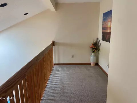 491 Chadwick Rd, Schenectady, NY 12304 photo 12