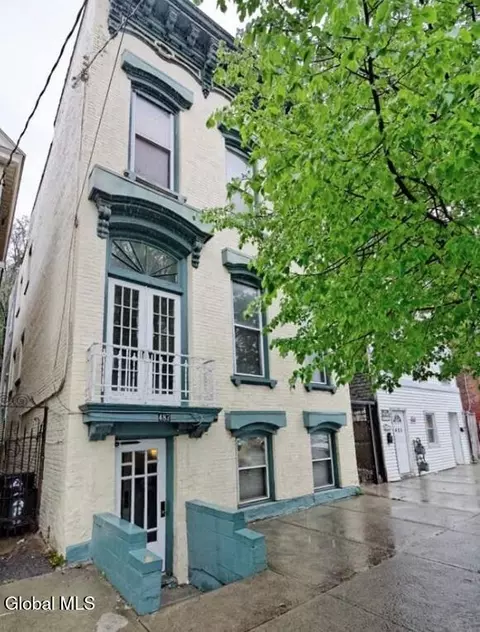 487 Washington Ave, Albany, NY 12206