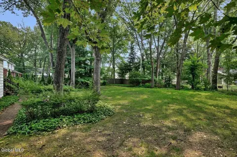 158 Willow Ln, Glenville, NY 12302 photo 34
