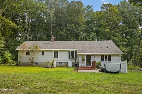 825 Stone Church Rd, Middle Grove, NY 12850