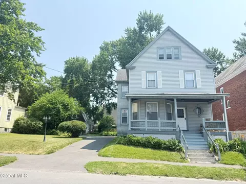 11 Columbia St, Schenectady, NY 12308