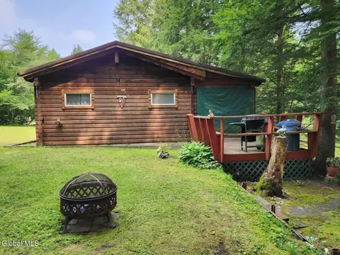 Exterior - 29 Battenkill Evergreens, Salem, NY 12865 photo 2 of 13
