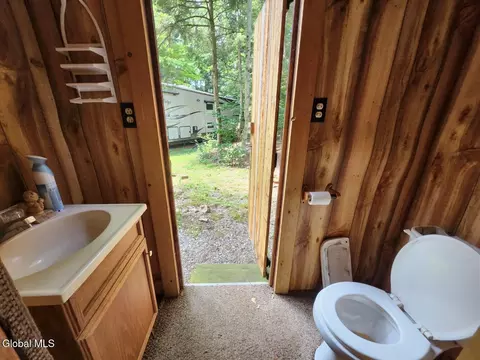 Bath - 29 Battenkill Evergreens, Salem, NY 12865 photo 3 of 3