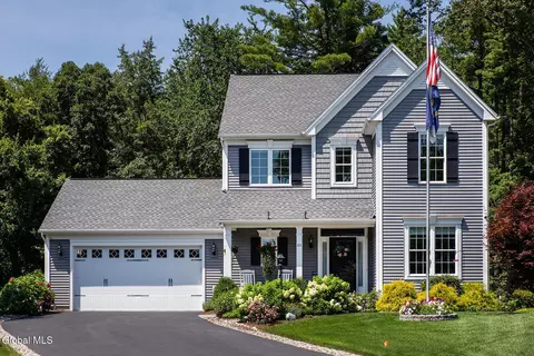 65 N Village Cir, Round Lake, NY 12151