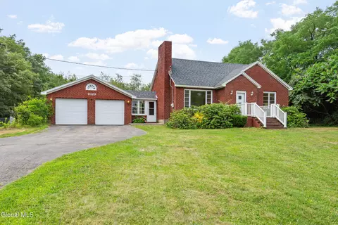1029 Ridge Rd, Glenville, NY 12302 photo 2