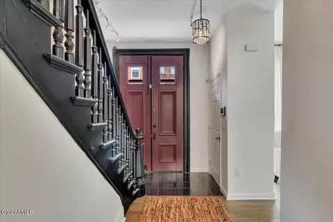 Entry Way - 3 Eagle St, Troy, NY 12180 photo 3 of 6