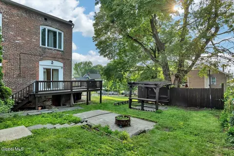 Exterior - 3 Eagle St, Troy, NY 12180 photo 6 of 11