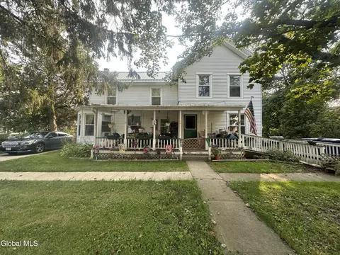 14 Depot St, East Worcester, NY 12064
