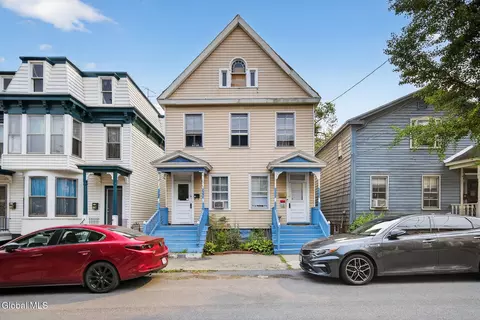 116 N Ferry St, Schenectady, NY 12305