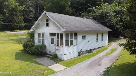 84 Spring Ave, Troy, NY 12180