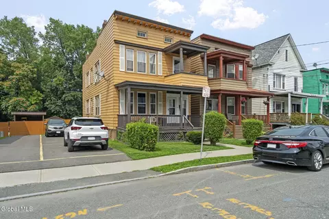 8 Wilkins Ave, Albany, NY 12206