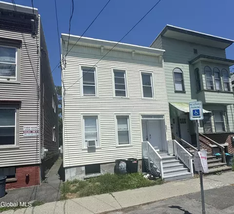 531 Hamilton St, Albany, NY 12203